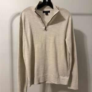 Banana Republic 100% Merion Wool Quarter Zip, size small